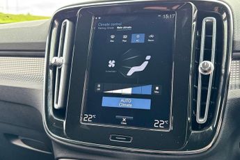 Volvo XC40 1.5 T3 [163] R DESIGN 5dr Geartronic