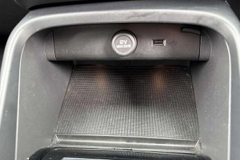 Volvo XC40 1.5 T3 [163] R DESIGN 5dr Geartronic