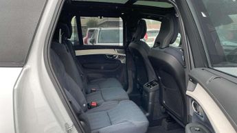 Volvo XC90 2.0 T8 PHEV Ultra Dark 5dr AWD Geartronic