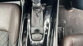 Toyota C-HR 1.8 Hybrid Excel 5dr CVT