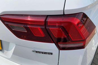 Volkswagen Tiguan 2.0 TDI 4Motion R-Line 5dr DSG