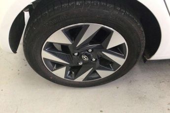 Hyundai i10 1.0 Advance 5dr Auto