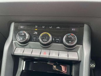 Skoda Karoq 1.6 TDI SE 5dr