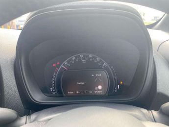Toyota Aygo X 1.0 VVT-i Edge 5dr Auto