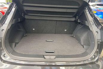 Nissan Qashqai 1.3 DiG-T MH 158 N-Connecta 5dr Xtronic