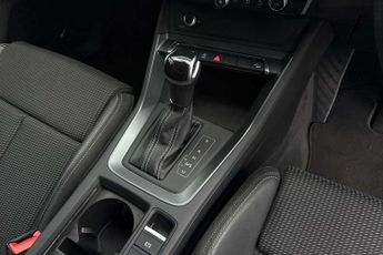 Audi Q3 40 TDI 200 Quattro S Line 5dr S Tronic