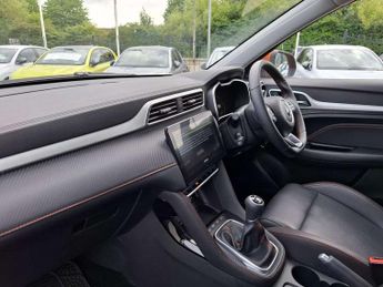 MG ZS 1.5 VTi-TECH Exclusive 5dr