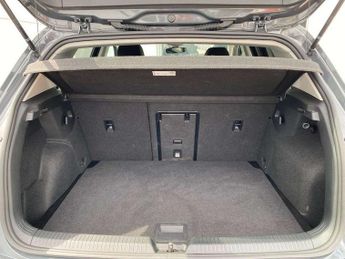 Volkswagen Golf 1.5 TSI Match 5dr