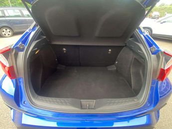 Toyota C-HR 1.8 Hybrid Icon 5dr CVT