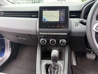 Renault Clio 1.6 E-TECH full hybrid 145 Evolution 5dr Auto