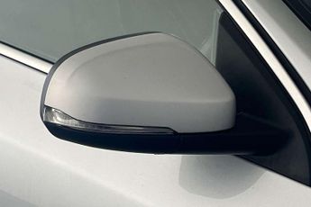 Volvo V60 D4 [190] R DESIGN Lux Nav 5dr