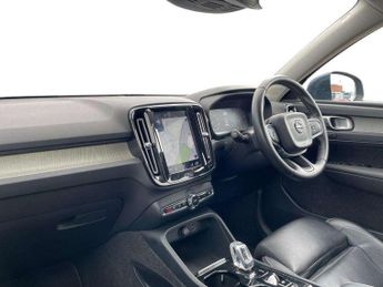 Volvo XC40 2.0 T4 Inscription Pro 5dr AWD Geartronic