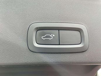Volvo XC40 2.0 T4 Inscription Pro 5dr AWD Geartronic
