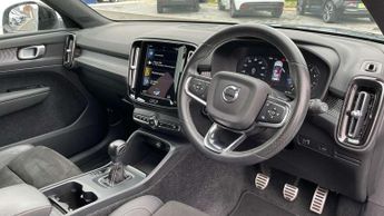 Volvo XC40 1.5 T3 [163] R DESIGN 5dr