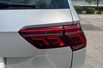 Volkswagen Tiguan 1.5 TSI 150 Elegance 5dr DSG