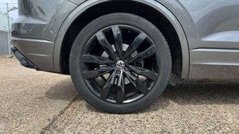 Volkswagen Touareg 3.0 V6 TDI 4Motion Black Edition 5dr Tip Auto