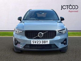 Volvo XC40 2.0 B3P Plus Dark 5dr Auto