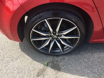 Toyota Corolla 1.8 Hybrid GR Sport 5dr CVT