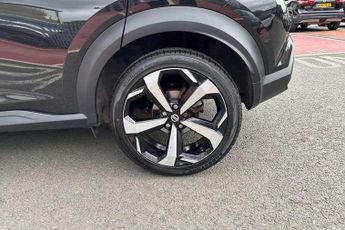 Nissan Juke 1.0 DiG-T Tekna 5dr