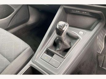 Volkswagen Golf 1.5 TSI Life 5dr