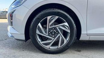 Hyundai i20 1.0T GDi Advance 5dr