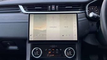 Jaguar F-Pace 3.0 D300 SE 5dr Auto AWD