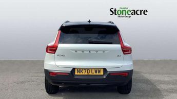 Volvo XC40 2.0 B4P R DESIGN Pro 5dr Auto