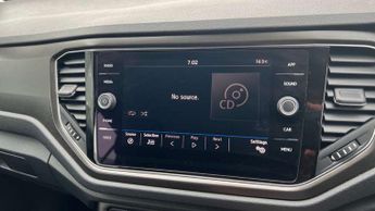 Volkswagen T-Roc 1.0 TSI SE 5dr