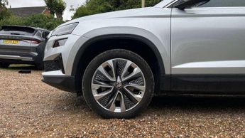 Skoda Karoq 1.5 TSI SE L 5dr