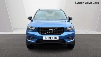 Volvo XC40 2.0 T4 R DESIGN Pro 5dr AWD Geartronic