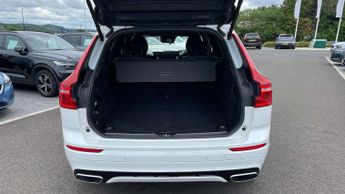Volvo XC60 2.0 D4 R DESIGN 5dr Geartronic