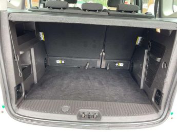 Ford Tourneo Courier 1.5 TDCi Zetec 5dr