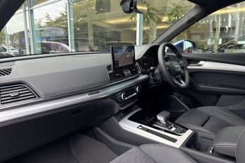 Audi Q5 50 TFSI e Quattro S Line 5dr S Tronic