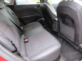 Renault Captur 1.6 E-TECH PHEV 160 SE Edition 5dr Auto