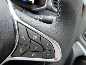 Renault Captur 1.6 E-Tech Full Hybrid 145 Esprit Alpine 5dr Auto