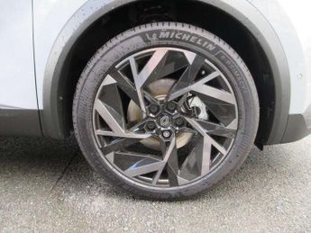 Renault Captur 1.6 E-Tech Full Hybrid 145 Esprit Alpine 5dr Auto