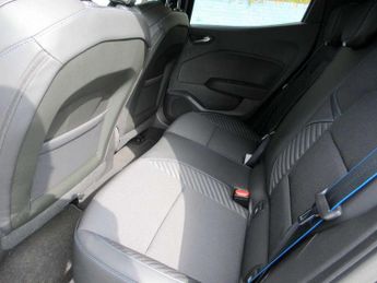 Renault Clio 1.6 E-TECH full hybrid 145 Esprit Alpine 5dr Auto