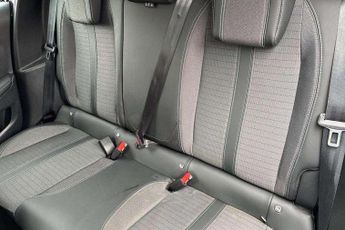 Peugeot 208 1.2 PureTech 100 Allure Premium 5dr