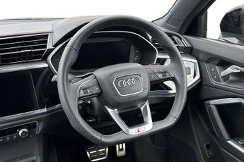 Audi Q3 35 TFSI Black Edition 5dr S Tronic [20" Alloy]