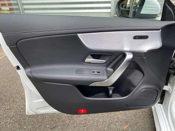 Mercedes-Benz CLA Shooting Brake CLA 180 AMG Line 5dr Tip Auto