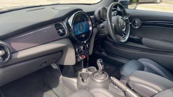 MINI Hatchback 1.5 Cooper Exclusive 3dr Auto
