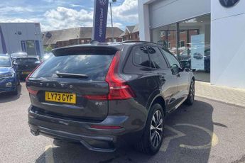 Volvo XC60 2.0 B5P Plus Dark 5dr AWD Geartronic