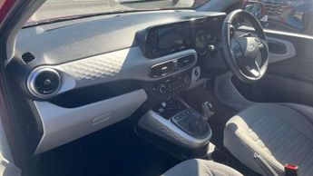 Hyundai i10 1.0 MPi Premium 5dr Auto