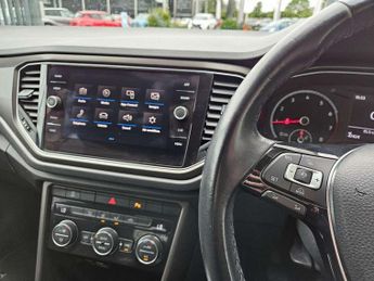 Volkswagen T-Roc 1.0 TSI SE 5dr