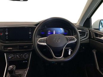 Volkswagen Polo 1.0 Life 5dr