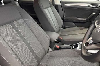 Volkswagen T-Roc 1.0 TSI 115 Life 5dr