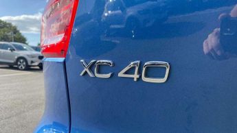 Volvo XC40 2.0 B4P R DESIGN 5dr Auto