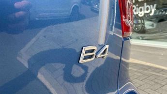 Volvo XC40 2.0 B4P R DESIGN 5dr Auto