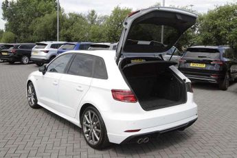 Audi A3 2.0 TDI 184 Quattro Black Edition 5dr S Tronic