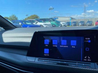 Volkswagen Golf R 2.0 TSI 320 R 4Motion 5dr DSG
